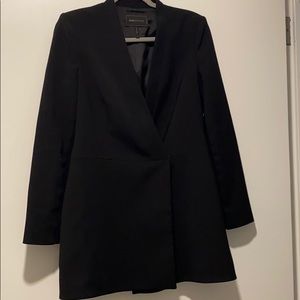 Barely worn size m bcbg long black blazer
